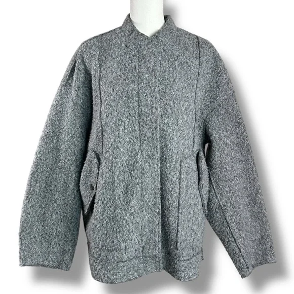 Free People Oversized Willow Bomber Jacket in Grey Size Large Academia Preppy - Picture 8 of 13